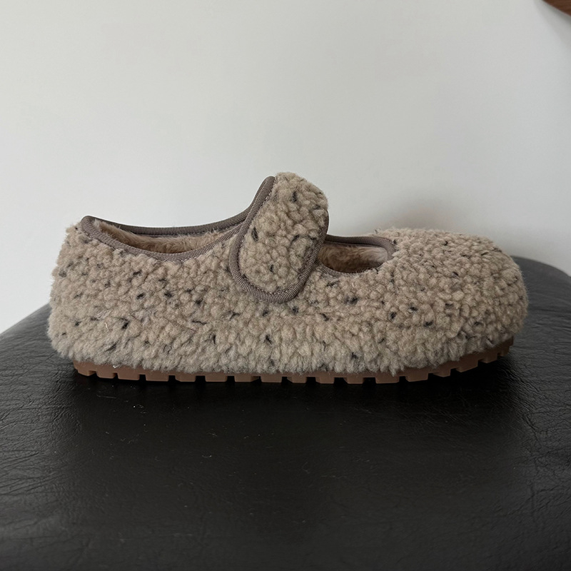 Naiste loaferid, ümmarguse varba, sünteetiline plüüš peal, fleece vooder, Velcro sulg