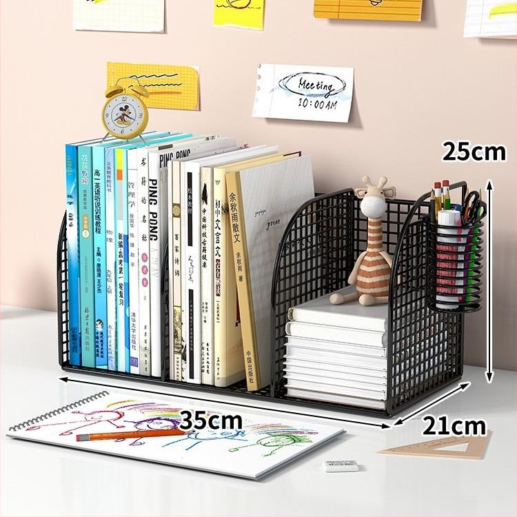 Metalinė stalinių knygų lentyna su fiksuotomis pertvaromis, itališko minimalistinio stiliaus