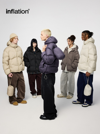 Meeste kapuutsiga sulejope, laia lõikega, keskmise pikkusega 65–80 cm, täidisena 168–196 g valge pardi sule, väline materjal 100% polüester, vooder nailson