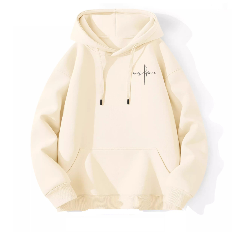 Kapucēts džemperis ar brīvu piegriezumu, augsta kakla, bieza poliestera audums (81–90%), trīsdimensiju kabata ar apdruku