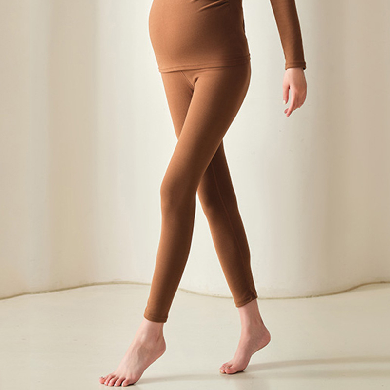 Motinystės terminis komplektas rudenį–žiemai su maitinančio atidarymu, ilgos rankovės, poliester/spandex 90–95%, japonų-korejiečių laisvalaikio stilius