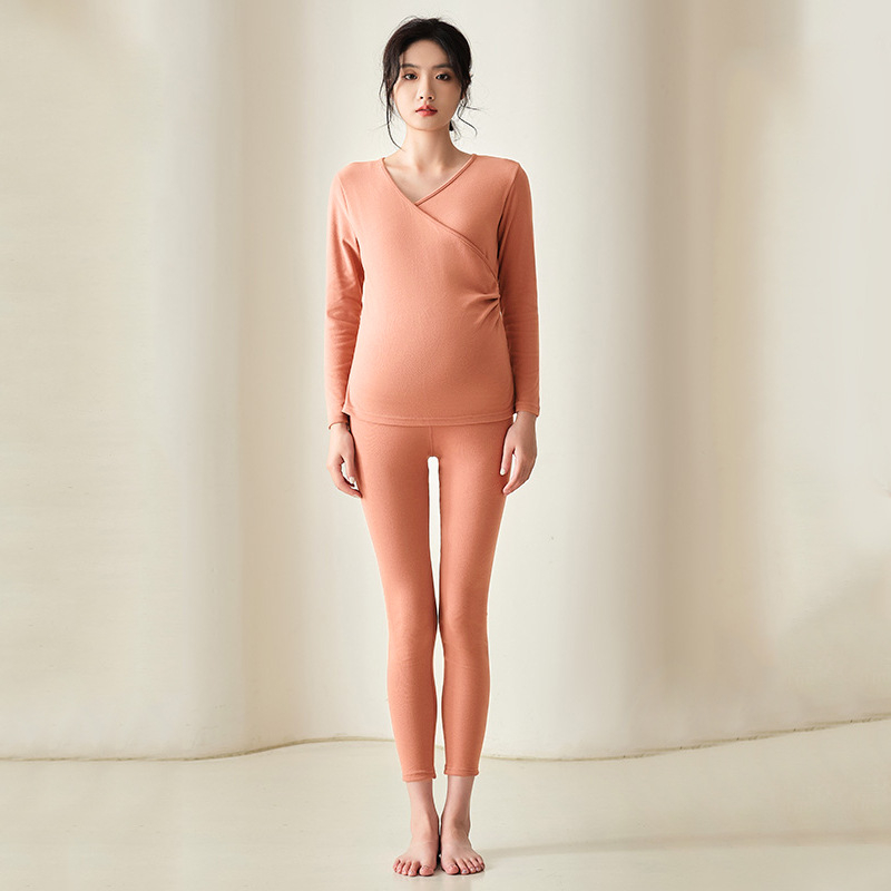 Motinystės terminis komplektas rudenį–žiemai su maitinančio atidarymu, ilgos rankovės, poliester/spandex 90–95%, japonų-korejiečių laisvalaikio stilius