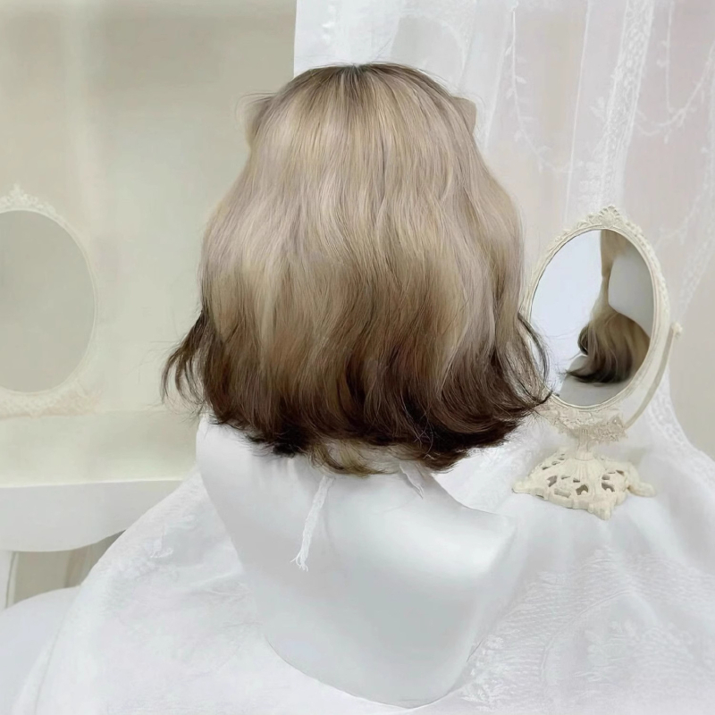 Perucă – păr scurt buclat, stil natural, model W031, fibră rezistentă la temperatură înaltă