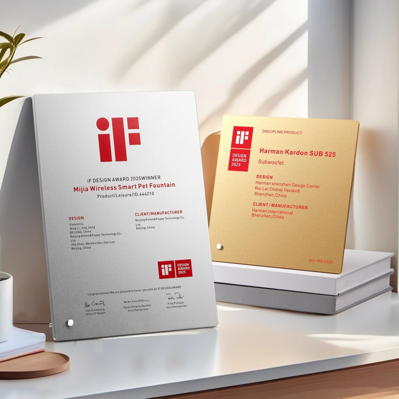 Tagmedál alumínium-ötvözetből — testreszabható logó, logó nyomtatás elérhető