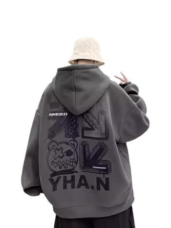 Oversize kapuces džemperis ar fleece iekšējo oderi, 96% poliesters, brīvs piegriezums, U formas kakla atvērums bez apkakles, kabats