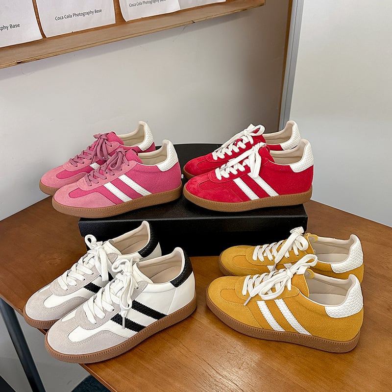 Ženske svakodnevne tenisice s nubuk kože na vrhu, vezice, gumasta potplat, niski dizajn, mikrovlatna unutrašnjost, zaokruženi vrh prstiju, sve sezone, visina pete 3–5 cm