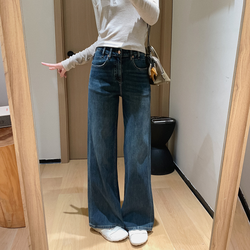 Sieviešu džinsi ar platām kājām, augsts viduklis, mikroelastība, kokvilnas maisījums, enzīma mazgāšana