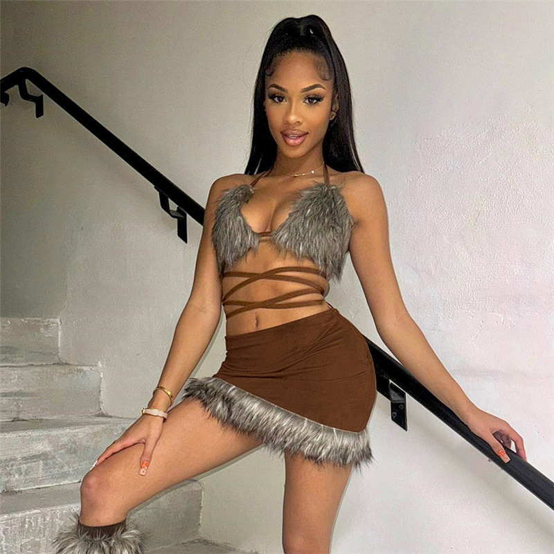 Xiyun pūkiančių panelių halterio komplektas – poliesteris 70–80%, Bust-Wrap viršus + klubiniai trumpa suknelė, gatvės hipster stilius, ruduo 2024, žaidimų vaidmenims