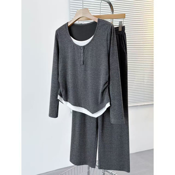 Nėščiųjų kelnių kostiumas su kontrastiniu raštu, ilgos rankovės, poliesteris, 2025 m. pavasaris