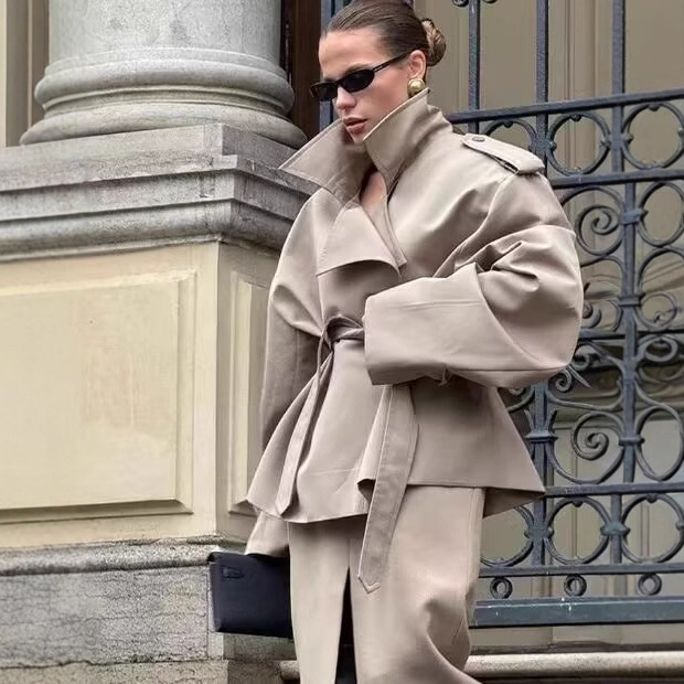 FEASY Sieviešu brīvā fit trench overcoats ar lapel apkakli, vidējā garuma 65–80 cm, poliestera audums