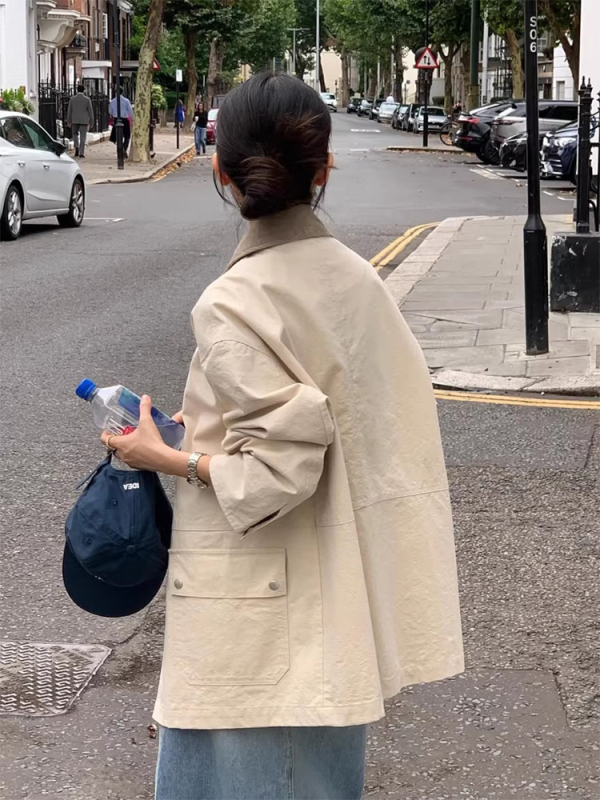 Sieviešu trench coat ar reveri, brīva piegriezuma, garas piedurknes, viengabala aizdare, poliester audums