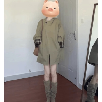 Sieviešu vēja jaka vidēja garuma, brīvs piegriezums, polo kakla, garas piedurknes, poliesters