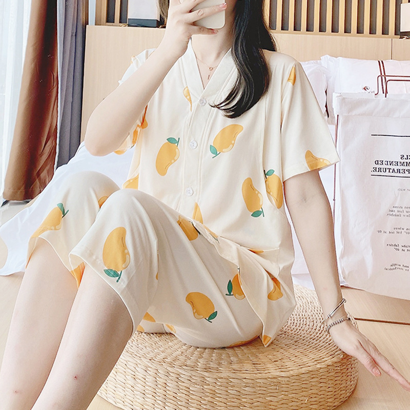 Nėštumo ir žindymo pižAMOS komplektas, su 3/4 rankovėmis, kapri kelnes, modal audinys, žindymo anga, spaudinys