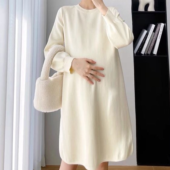 Nėštukės megztinė suknelė su žibintų rankovėmis, polo kaklo, geometrinis raštas, retro stilius