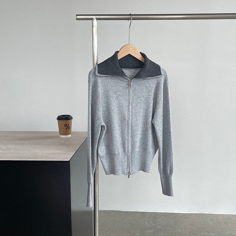 Seiseva kaellega kootud kardigan tõmblukuga – villasegu 30–50% polüester, pikkade varrukatega, tavaline pikkus, mudel YL323