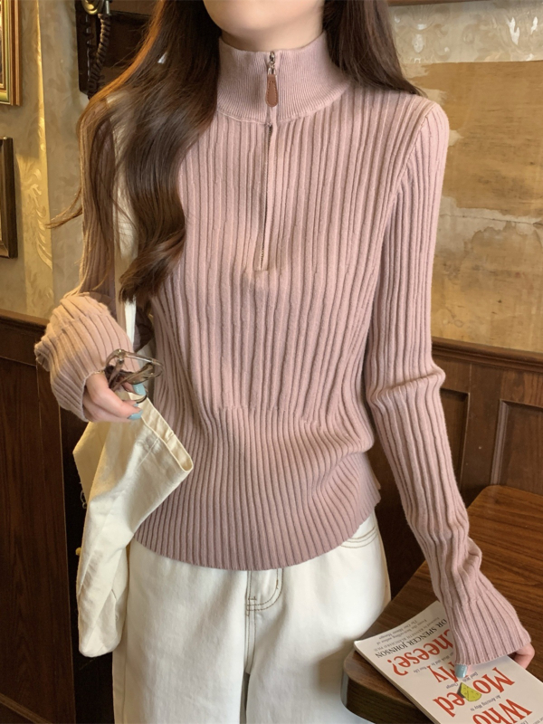 Cipzáros kötött pulóver és Half-Turtleneck, karcsúsított szabás, hosszú ujjú, gyapjú–viszkóz keverék