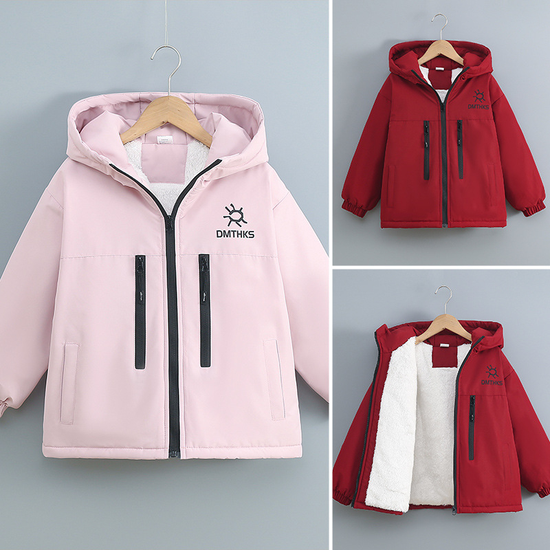 Lányoknak készült parkas kapucnival, fleece bélés, vastagított, cipzáras zárás