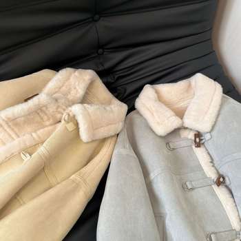 Moteriškas velūro paltas su raišteliais priekyje, stovinčiu apykakle, storesnis, vidutinio ilgio, laisvo kirpimo – Korejos stilius, žiema 2025