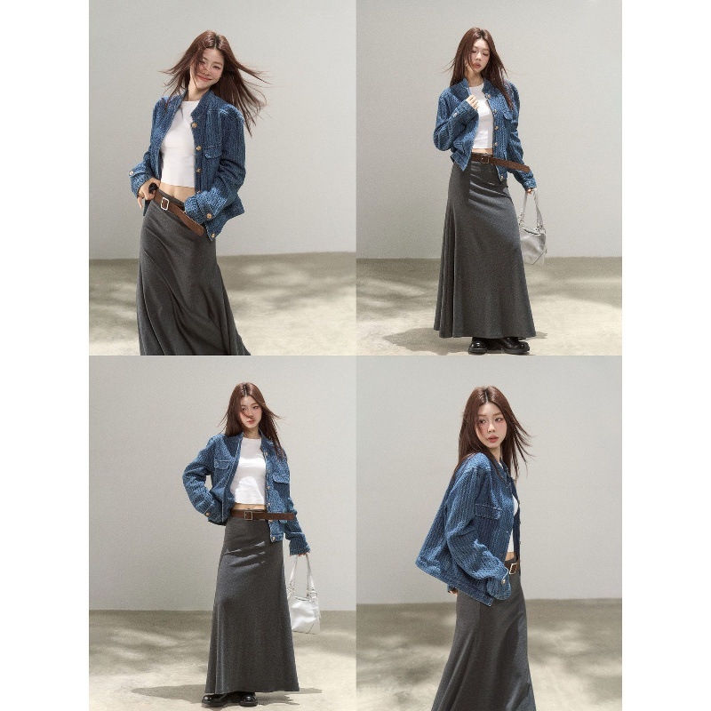 Dāmu džinsa jaka, kokvilnas maisījums 50–70%, garas piedurknes, polo apkakle, A līnijas siluets, vidēja biezums, pavasara izlaidums 2025