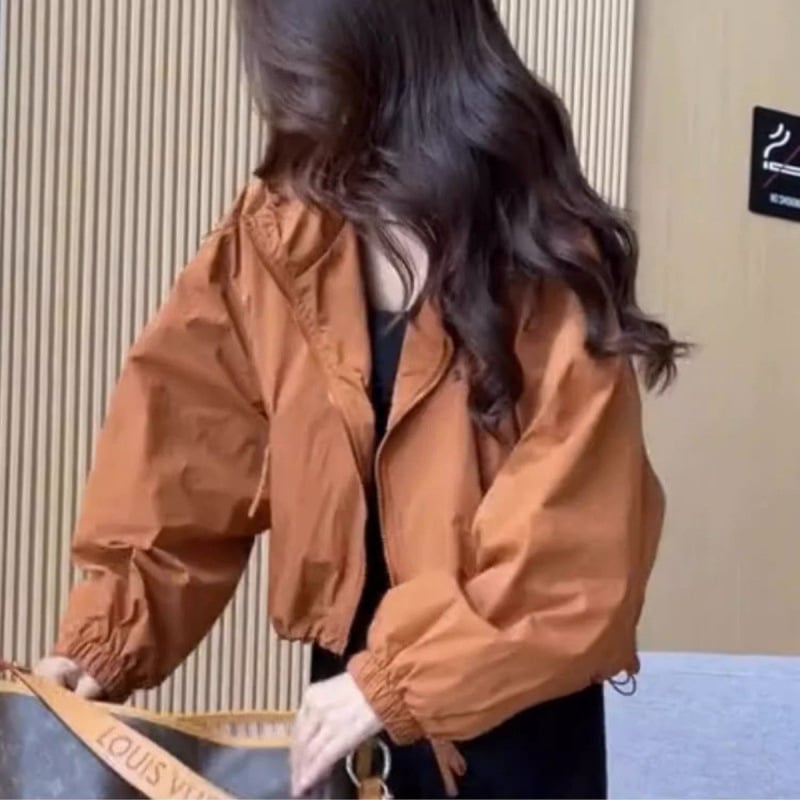 Sieviešu chenille jaka ar kapuci, ģeometrisks raksts, spandex maisījums, vidējā garuma 50–65 cm