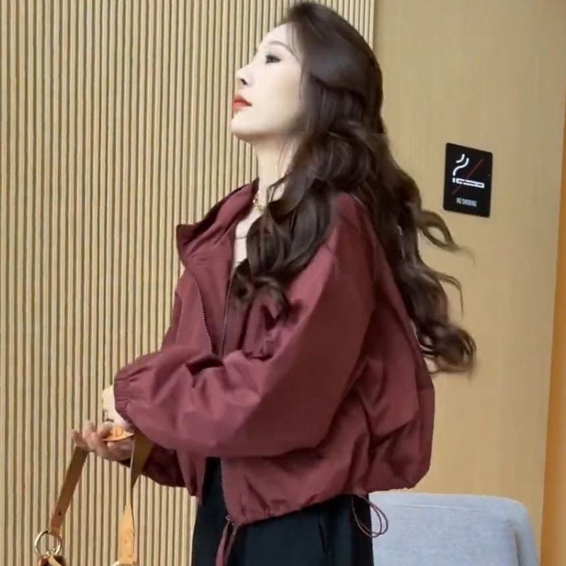 Sieviešu chenille jaka ar kapuci, ģeometrisks raksts, spandex maisījums, vidējā garuma 50–65 cm