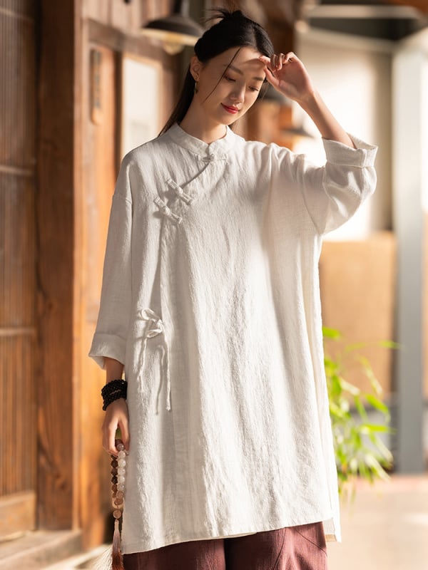 Hanfu įkvėptas moteriškas topas Kinijos stiliuje su Zen nuotaika, medvilnės-lenų audinys, diagonali kaklo apykaklė su raišteliu (Fabric: Ramie bamboo; Main fabric: Hemp; Main fabric 2: Cotton; Craft: Sand washing; Year/season: Autumn 2025)