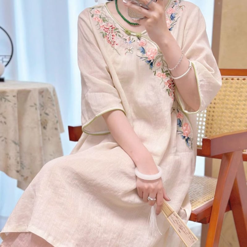 Unaprijeđena cheongsam haljina za proljeće-ljeto, kineski stil, pamuk-linen materijal, retro vezenje, Zen čaj inspirirana haljina, s rukavima 3/4, za žene