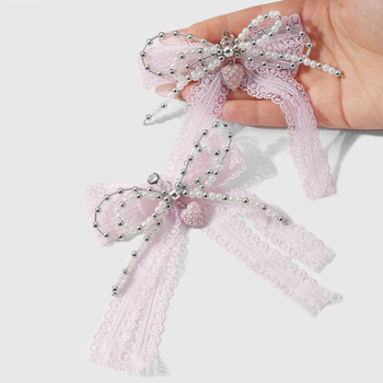 DIY batų dekoracija - imitaciniai perlo karoliukai, tinklinis kaspinas, žvaigždutės ir širdies akcentai, tinkama sportiniams batams, botoms ir kasdienėms avalynei (visoms sezonoms)