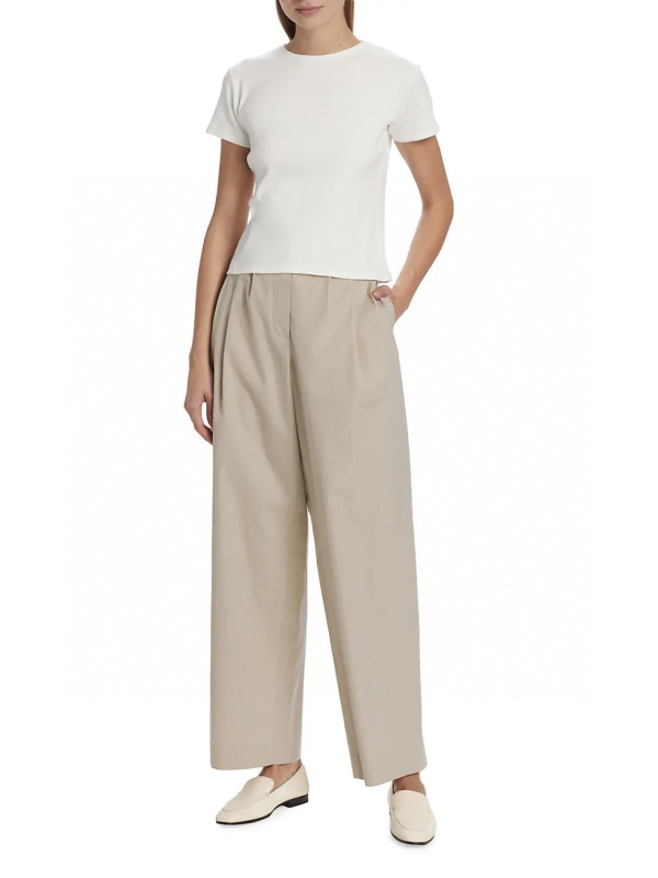 Sieviešu kokvilnas T-krekls, šaura piegriezums, apaļā kakla izgriezums, īsās piedurknes, vienkrāsains raksts, 90-95% kokvilna un līdz 30% elastāns, Pavasaris 2025