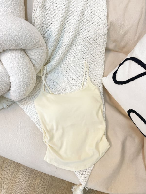 Moteriška cami viršutinė dalis, petelių stiliaus, siaura kirpimo linija, trumpas siluetas, viskozės–poliesterio mišinys