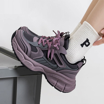 Ženske tenisice stil dad shoes: mrežasti gornji dio, gumena potplat, vezanje, lagane, klina potplat 3–5 cm