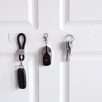 Red Zhe szívókampó akril ragasztóval, felrögzítés ragasztással, 2020-ban megjelent