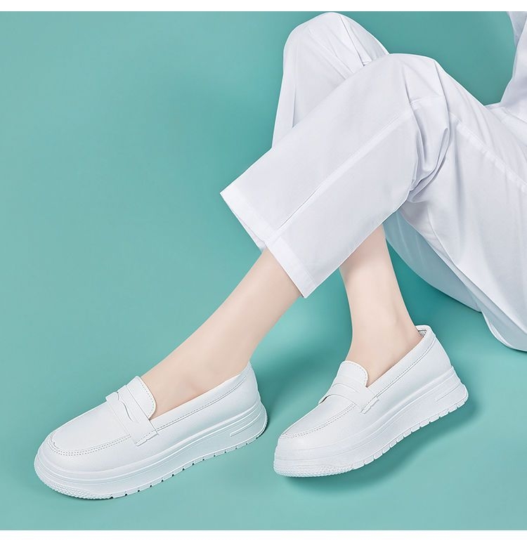 Pantofi pentru asistenți medicali femei – Slip-on, suprafață PU, talpă din cauciuc, branț EVA, respirabili, vârf rotund