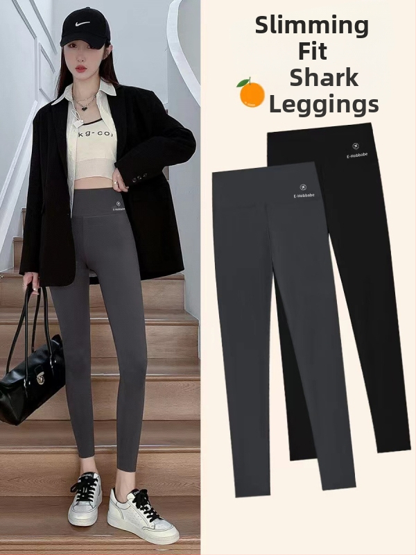 Moteriški jogos legginai – liesus kirpimas, aukšta elastė, plonas, kvėpuojantis poliesterio-elastano mišinys, vienspalvis raštas