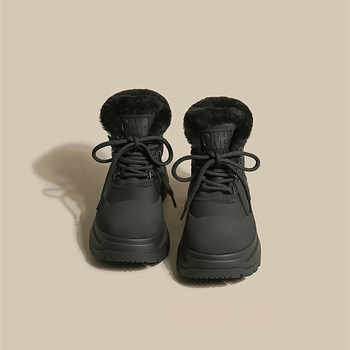 Naiste lume kingad paksu tallaga, ülemine: kunstlik plüüs, sisetald: kunstlik lühikese plüüsi, kummitald, madal konts 1–3 cm