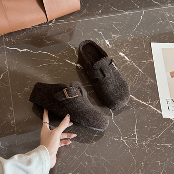 Γυναικείες παντόφλες με ύψος 5 cm για τον χειμώνα, κορεατικού ρετρό στυλ, με επένδυση γούνας και σόλα από καουτσούκ