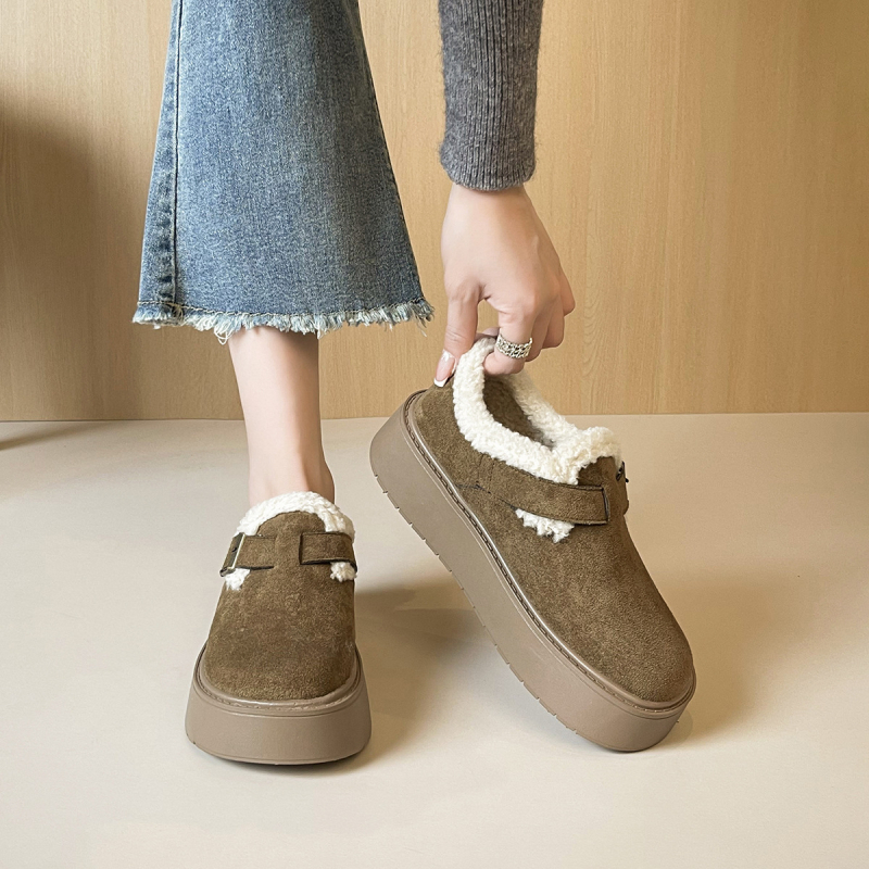 Női téli hócipő fleece béléses, slip-on, alacsony szárú, gumírozott talp, vastag talp, 3–5 cm sarokmagasság