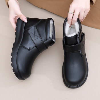 Téli női bakancs természetes bőrből, gyapjú bélés, műszőrme talpbetéttel, PU talppal, Velcro zárással
