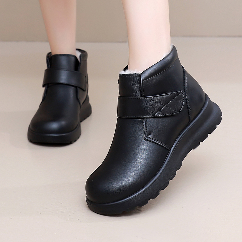 Téli női bakancs természetes bőrből, gyapjú bélés, műszőrme talpbetéttel, PU talppal, Velcro zárással