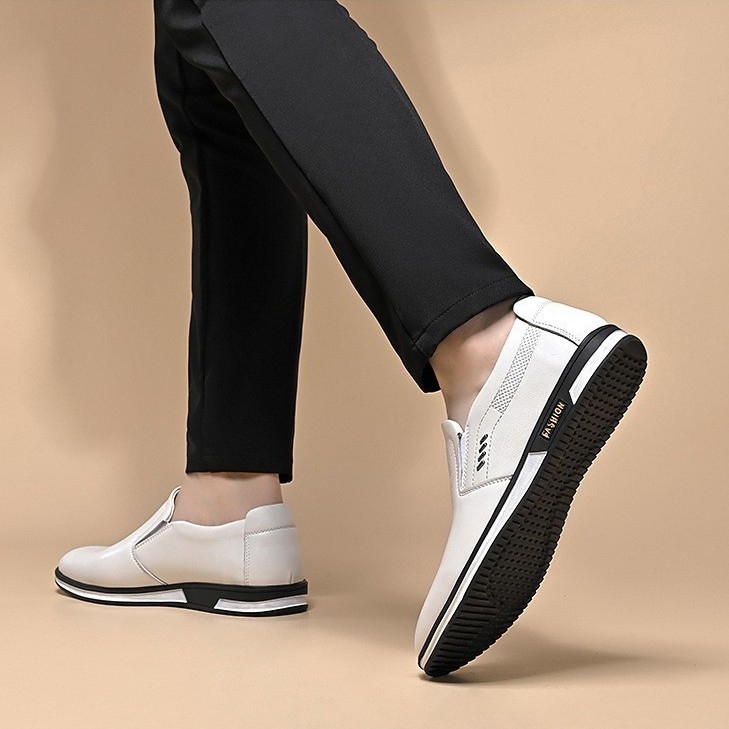 Meeste loaferid kunstliku PU ülaosaga, EVA tallaga, pitsiga sulgemine, ümar varvas, lame kanna, kevad-sügis