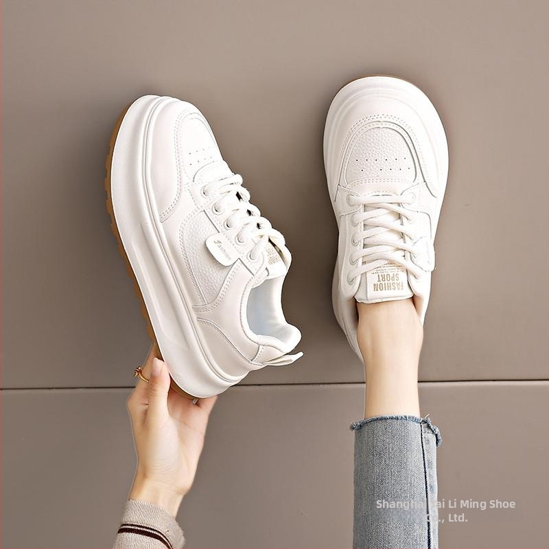 Dámske pohodlné baleríny na bežný deň, s šnúrkami, horný materiál z umelého plyšu, gumová podrážka, priedušná výstelka