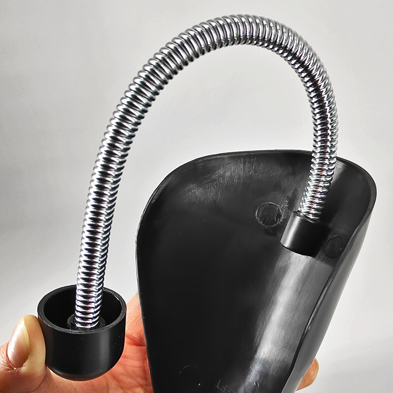 Batų ištempėjas prieš deformaciją — Modelis: stilus anti-collapse batų lastas; Stilius: anti-rau kšlėjimo ir anti-deformacijos; Tinka odiniams ir audiniams batams, darbo batai ir kiti; Sezonai: vasara, žiema, pavasaris, ruduo