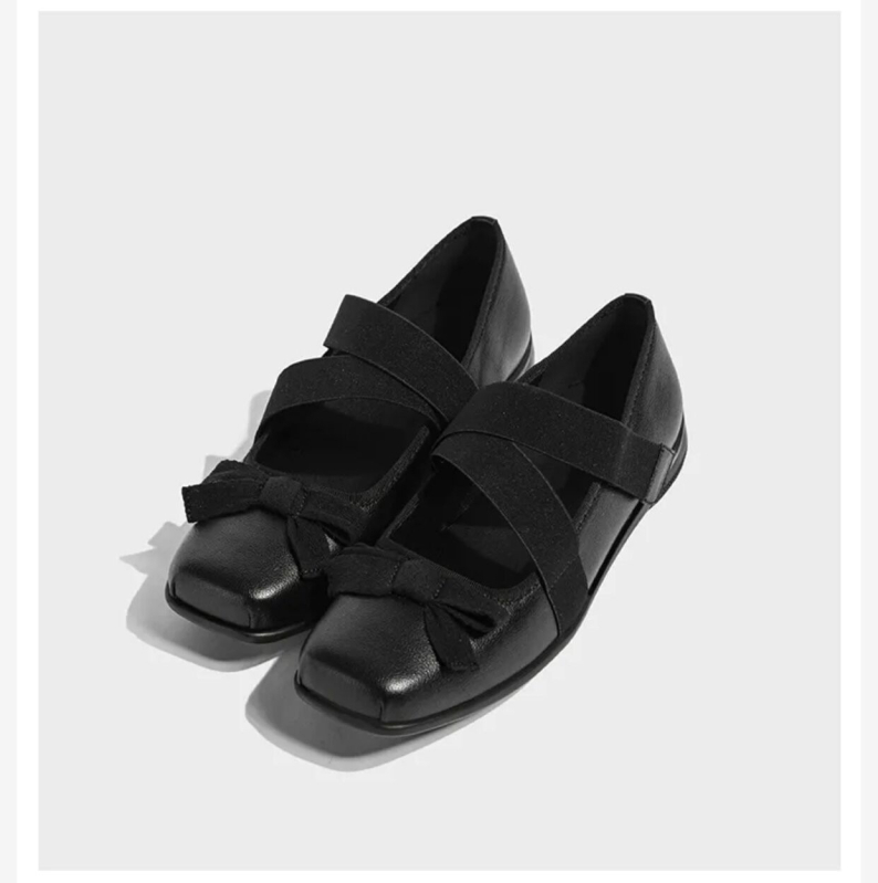 Naistele balleti kingad ruudukujulise ninaga, mikrofiiber ülemine, Velcro kinnitused, madal kand 1–3 cm