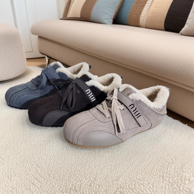 Pantofi de iarnă pentru femei cu Velcro, stil Birkenstock, partea superioară Frosted, branț din shearling, talpă din cauciuc