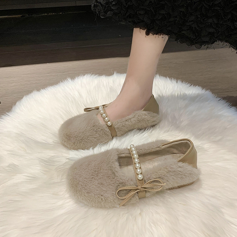 Γυναικείες γούνινες παντόφλες με δύο τρόπους φορέματος, στρογγυλή μύτη, πάνω και επένδυση από συνθετικό κοντό γούνα, καουτσούκ σόλα, χαμηλό τακούνι 1–3 cm