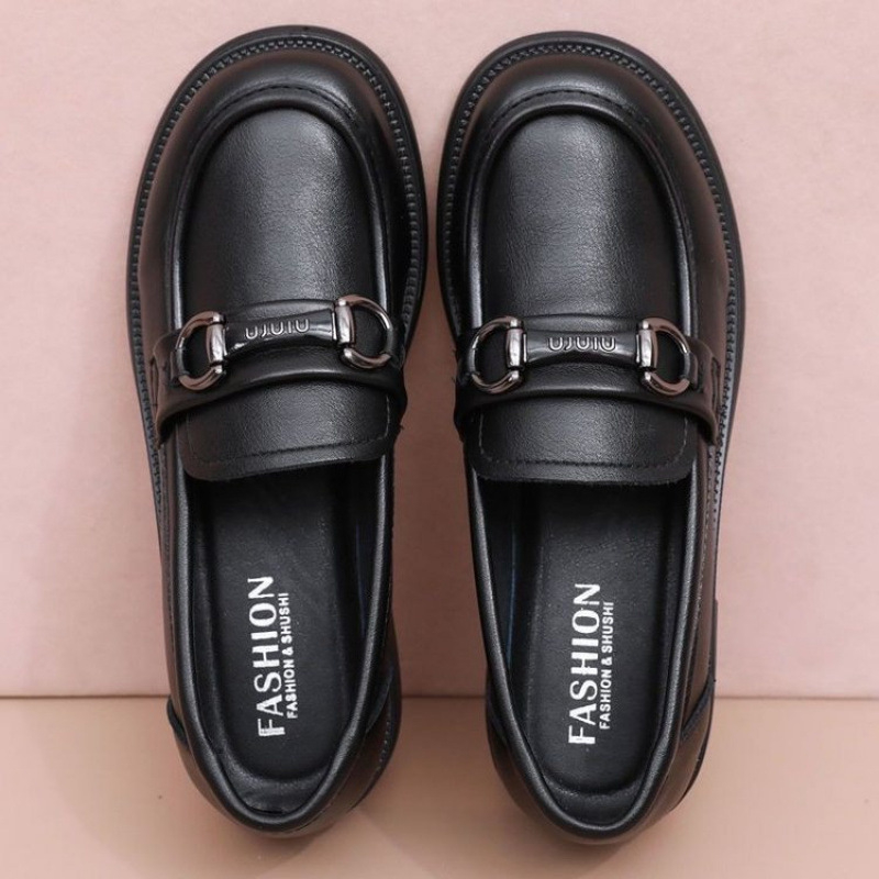 Naistele slip-on loaferid, Jaapani stiilis, ümmargune nina, PU ülaosa, kummist tallaga
