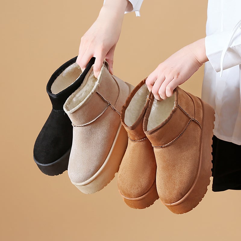 Ghete de iarnă pentru femei cu talpă groasă, căptușite cu blană artificială, partea superioară din velur, înălțime medie, toc mediu 3–5 cm