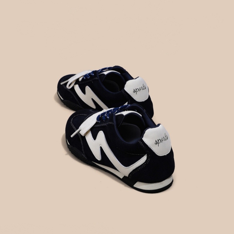 Naiste igapäevased spordijalatsid, Leisure ja Saksa armee treener stiil; ülaosa: Super fiber; tald: kumm; kinnitamine: lace-up; kontsa kõrgus: 3-5 cm