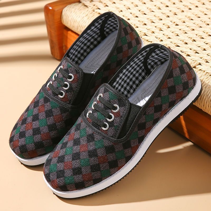 Naiste tekstiilist slip-on kingad, hingavad ja kerged, ümmarguse ninaga, pealmine kiht puuvillane, sisu kunstlik karusnahk