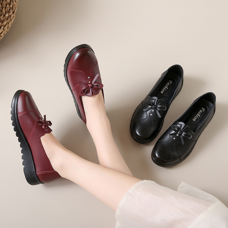 Pantofi casual pentru femei, cu partea superioară din microfibră, talpă din poliuretan, antiderapant, toc pătrat mic 1–3 cm, căptușire EVA